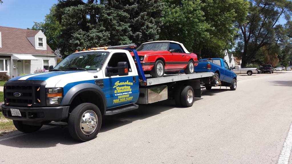 Sanchez Towing | 70 E North Ave, Northlake, IL 60164, USA | Phone: (708) 369-3467