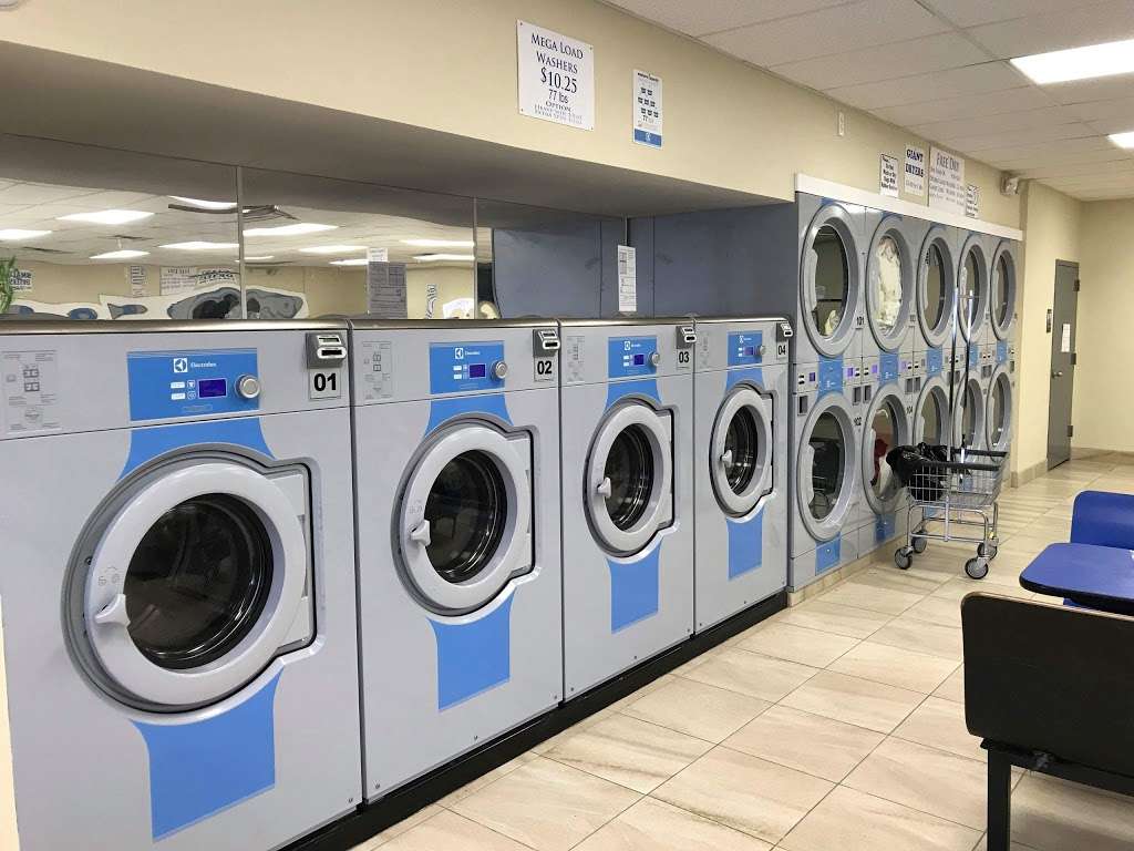 Delmar Laundromat | 1888 Delmar Dr, Folcroft, PA 19032, USA | Phone: (484) 494-1181