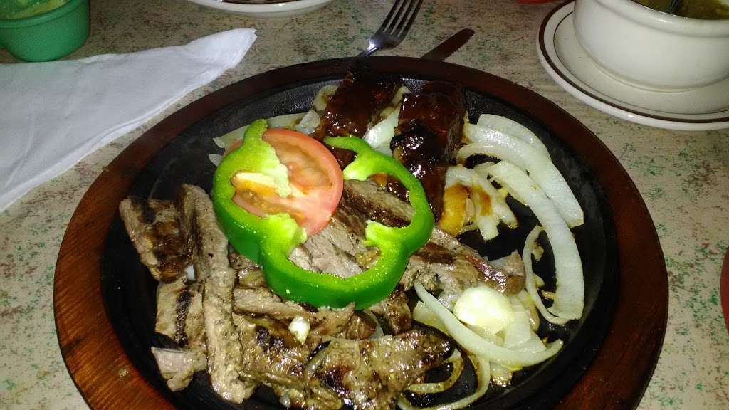 Tortillas Mexican Restaurant | 9602 Spencer Hwy, La Porte, TX 77571, USA | Phone: (281) 479-1710