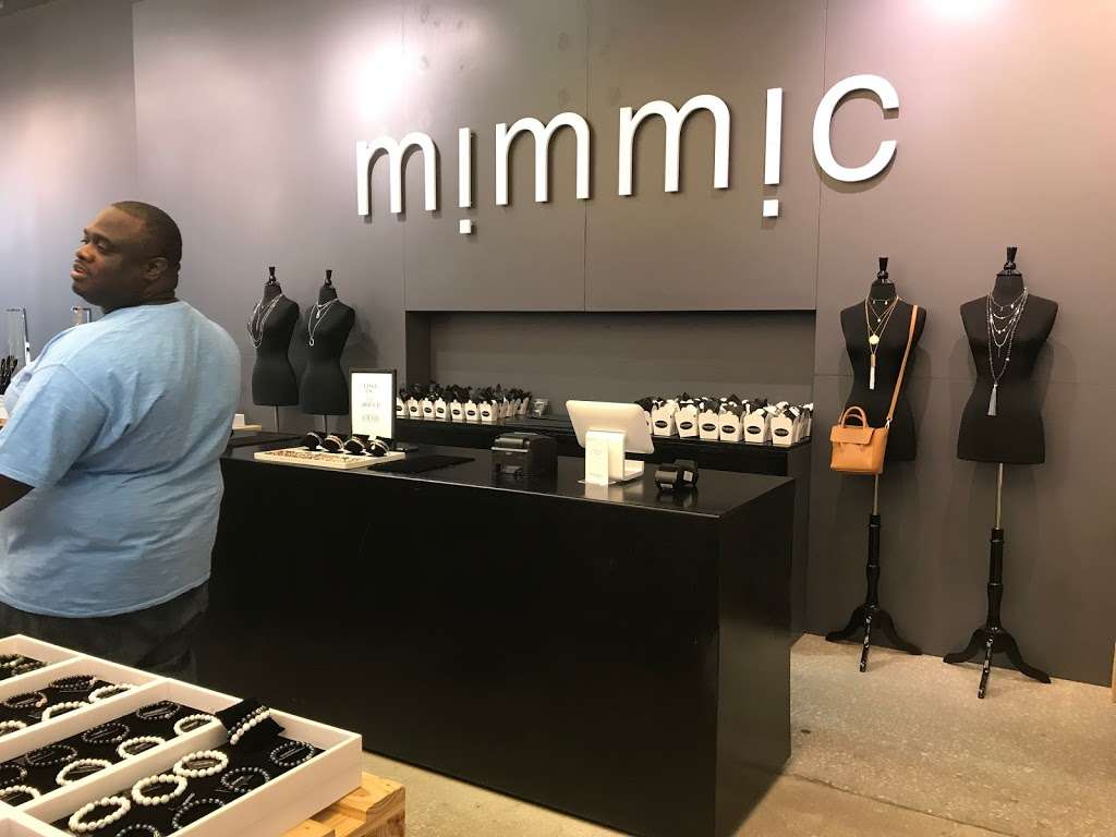 Mimmic Fashion Jewelry | 8001 S Orange Blossom Trail #856, Orlando, FL 32809, USA | Phone: (321) 236-7943