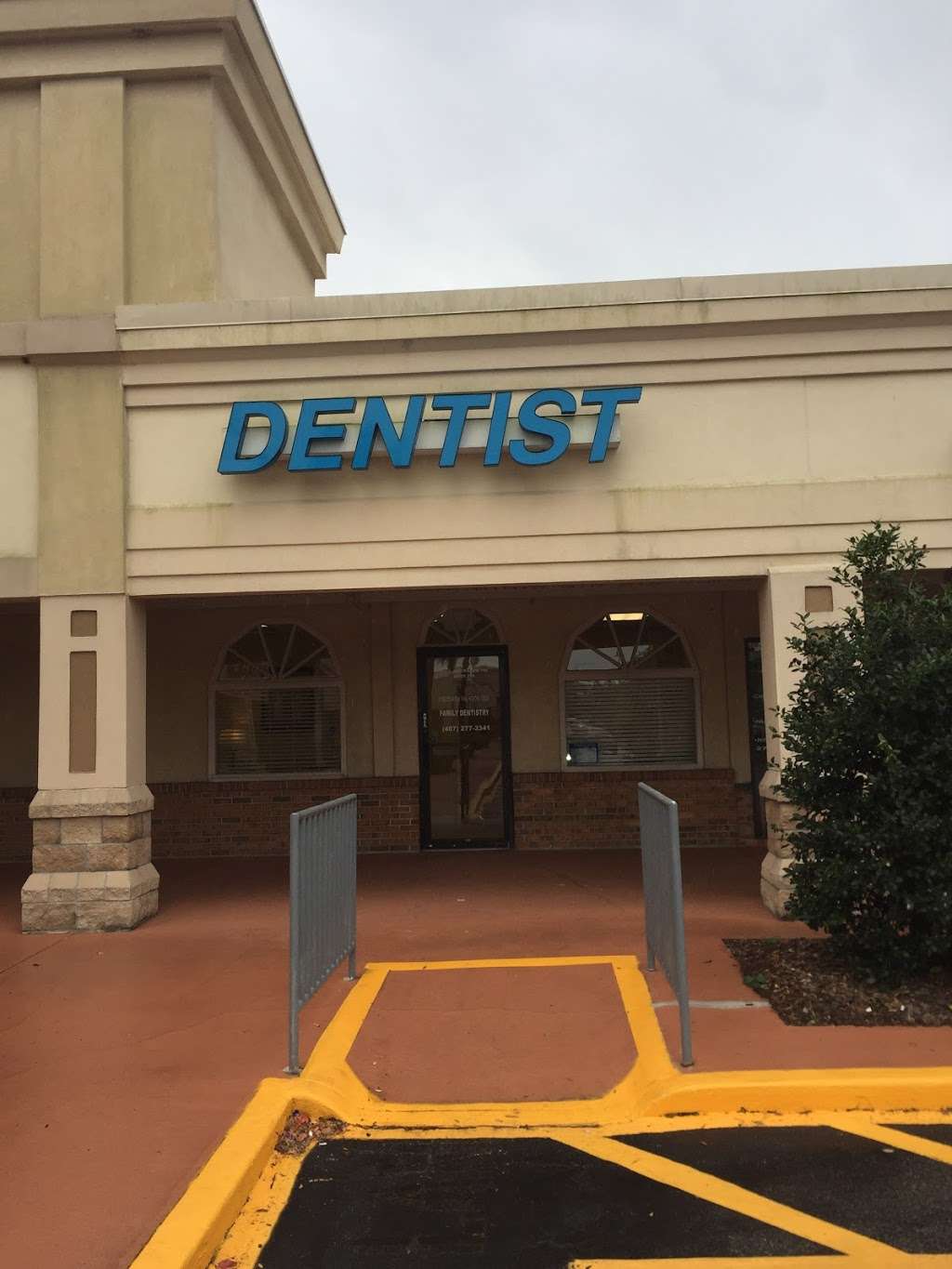 Frederick Palacios DDS | 531 S Chickasaw Trail, Orlando, FL 32825, USA | Phone: (407) 277-3341