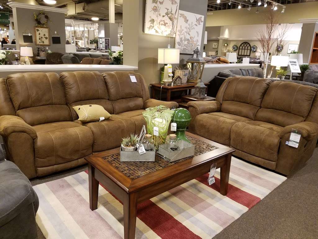 Nebraska Furniture Mart Furniture Store 1601 Village West Pkwy