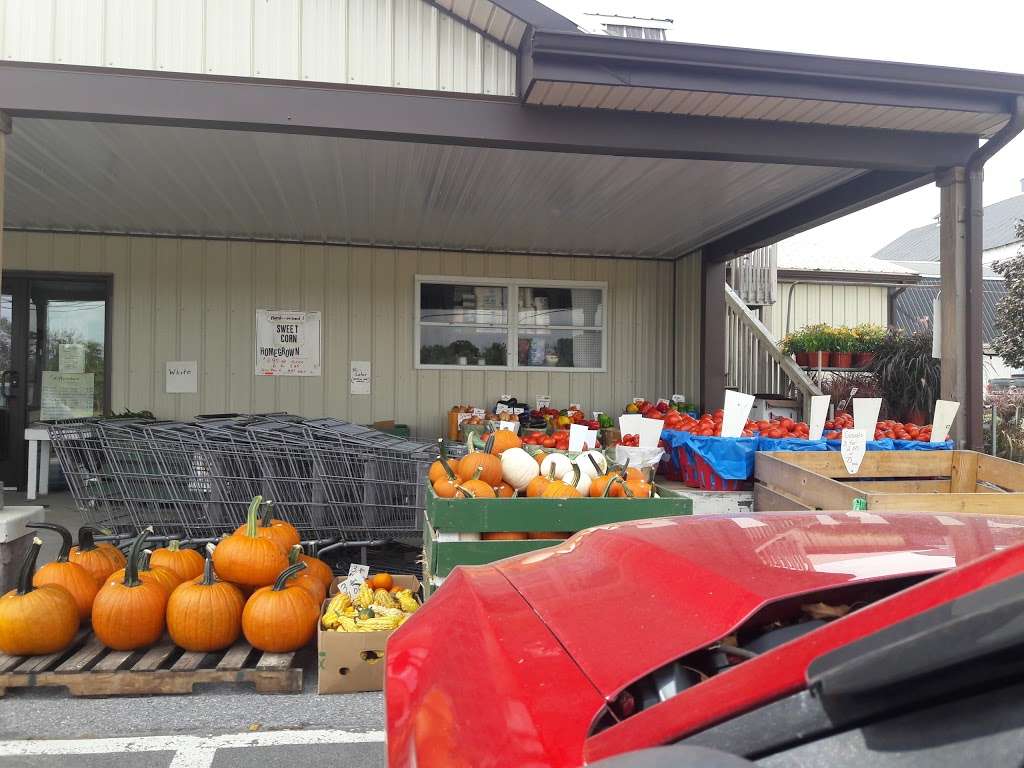 Amish Farmers Market | 941 Compass Rd, Honey Brook, PA 19344, USA