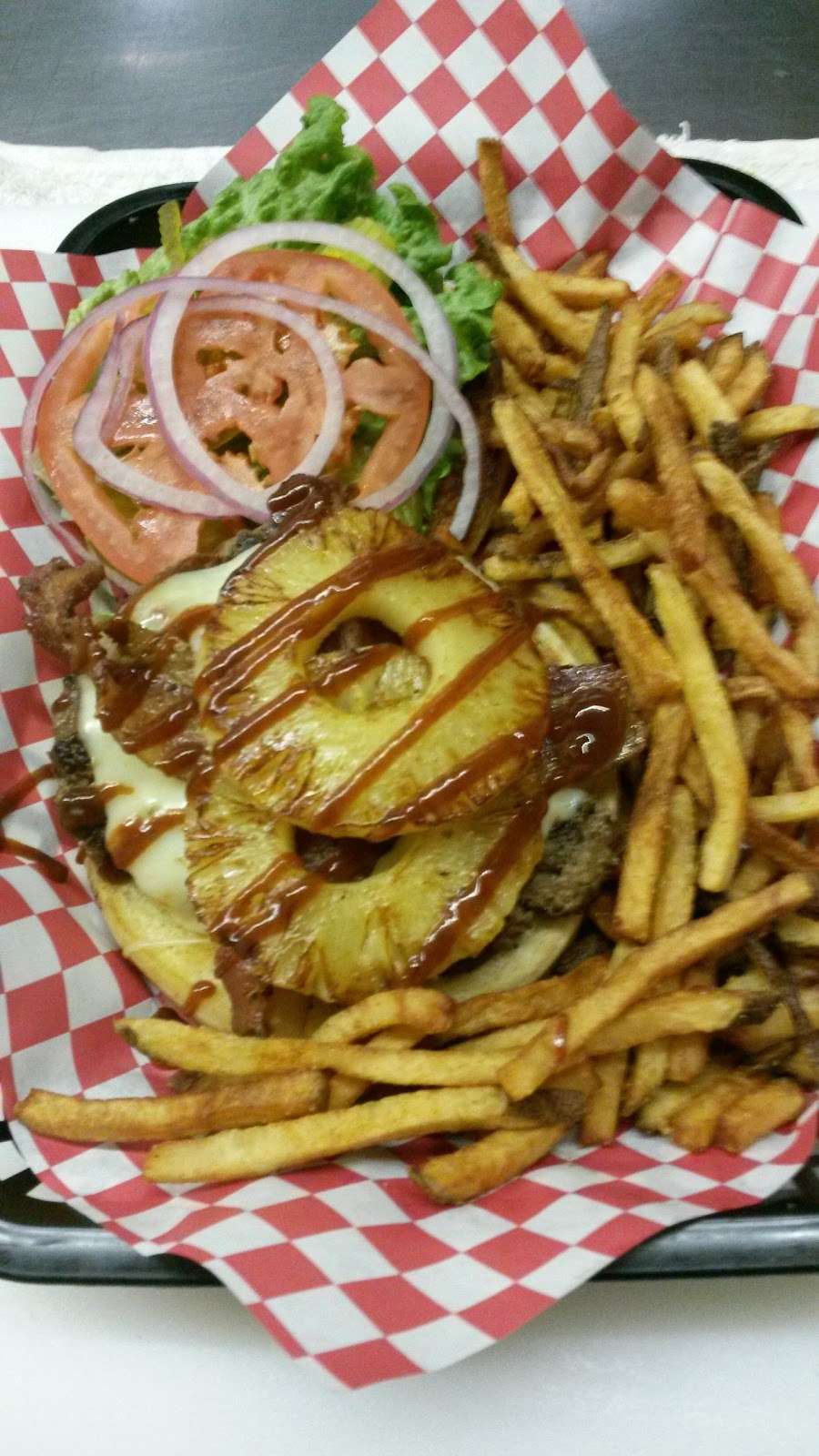 Dianas Burgers | 2202 N Zarzamora St, San Antonio, TX 78201, USA | Phone: (210) 251-2252