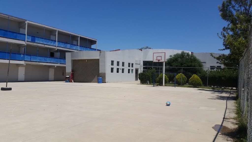 UDC Santa Fe - school  | Photo 8 of 10 | Address: Tijuana, Baja California, Mexico