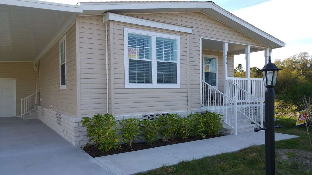 Walden Shores of Lakeland | 2204 Thoreau Dr, Lake Wales, FL 33898, USA | Phone: (863) 696-7100