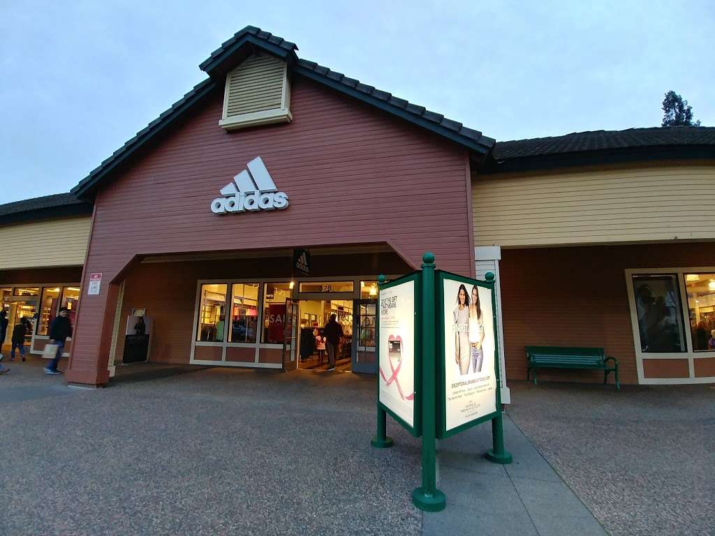adidas Outlet | 378 Nut Tree Rd, Vacaville, CA 95687, USA | Phone: (707) 446-1070