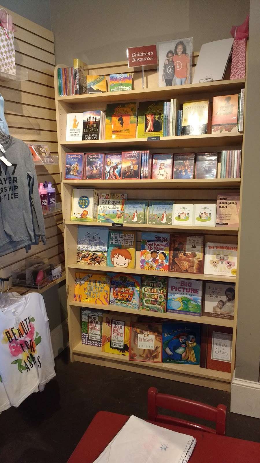 Forerunner Bookstore | 2135, 3523 E Red Bridge Rd, Kansas City, MO 64137, USA | Phone: (816) 763-0200