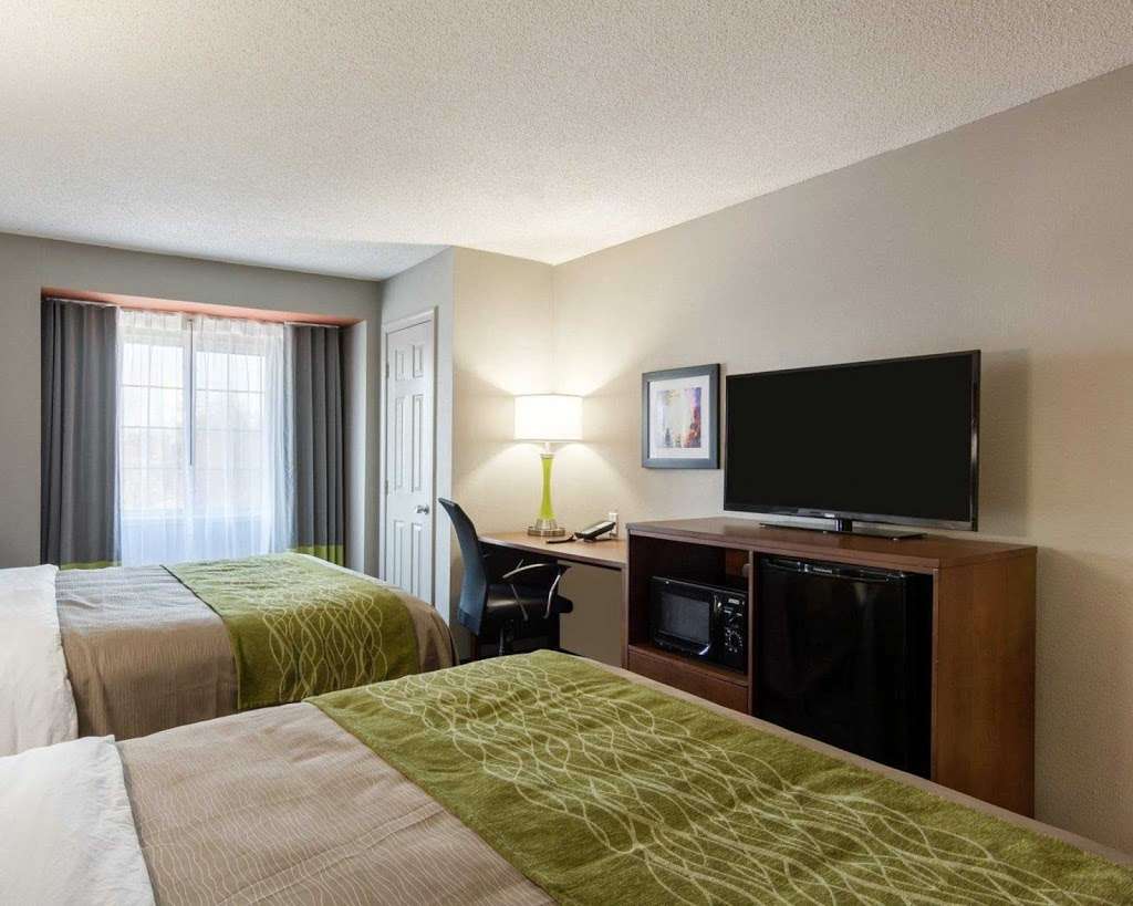 Quality Inn & Suites Ashland Near Kings Dominion | 107 N Carter Rd, Ashland, VA 23005, USA | Phone: (804) 521-2377