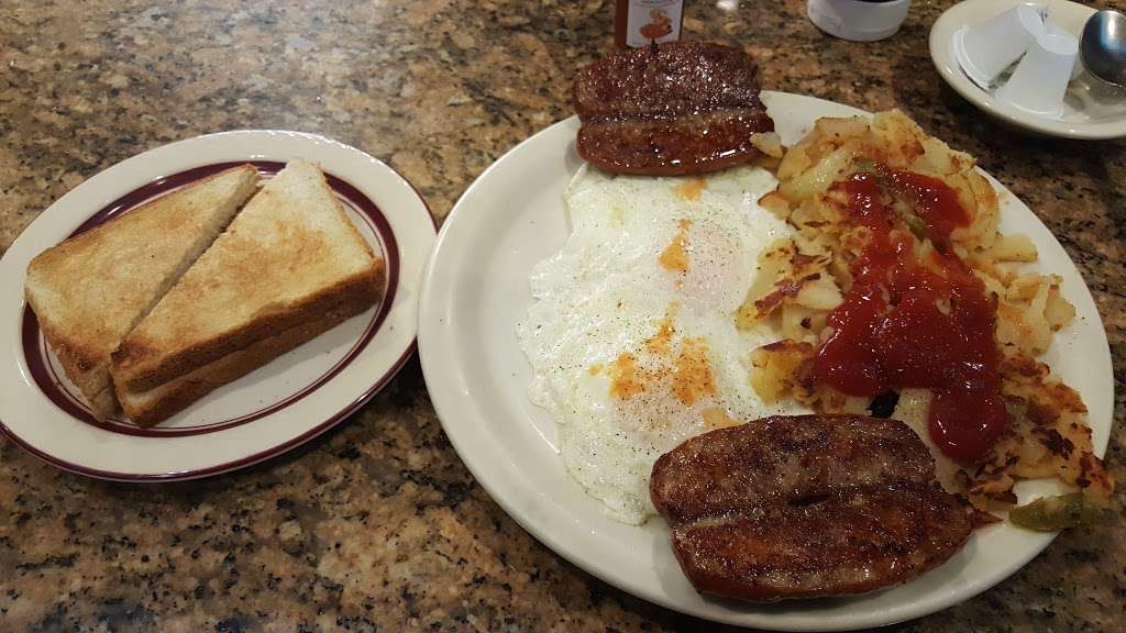 Putnam Diner and Restaurant | 2600 NY-22, Patterson, NY 12563, USA | Phone: (845) 878-8000