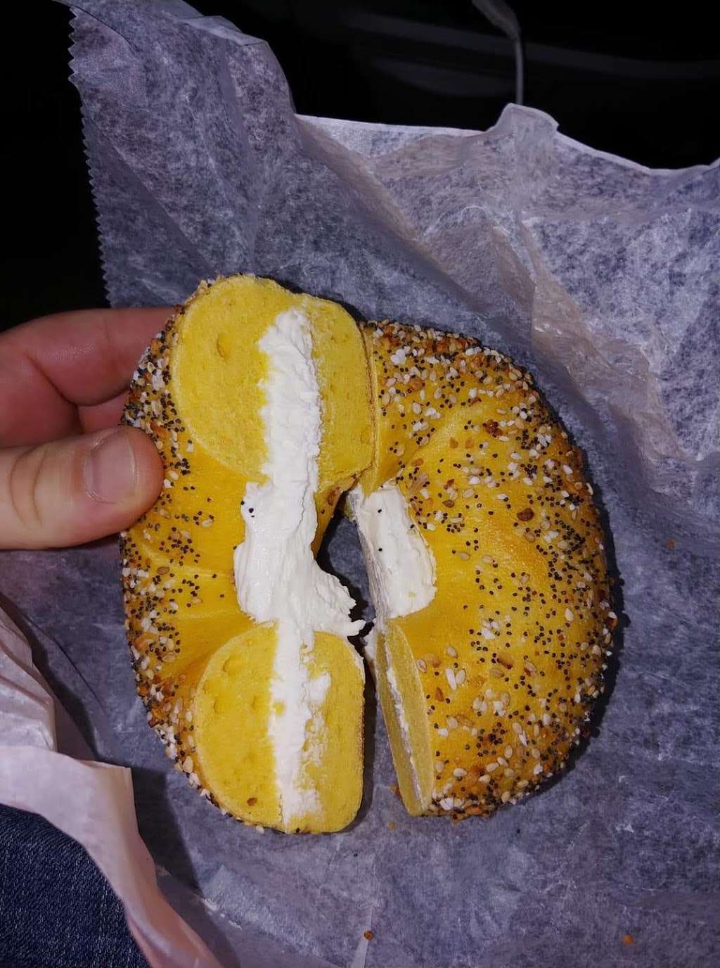 Bagels & Buns | 2491 Victory Blvd, Staten Island, NY 10314 | Phone: (718) 761-1900