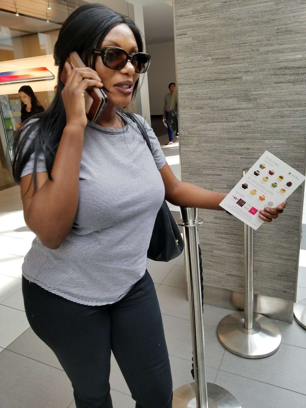 Bloomingdales Roosevelt Field Furniture | 630 Old Country Rd, Garden City, NY 11530, USA | Phone: (516) 620-6400