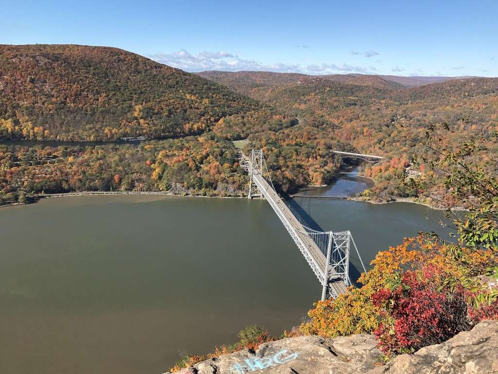 Anthonys Nose II - Trail Head | Bear Mountain Bridge Rd, Cortlandt, NY 10567, USA