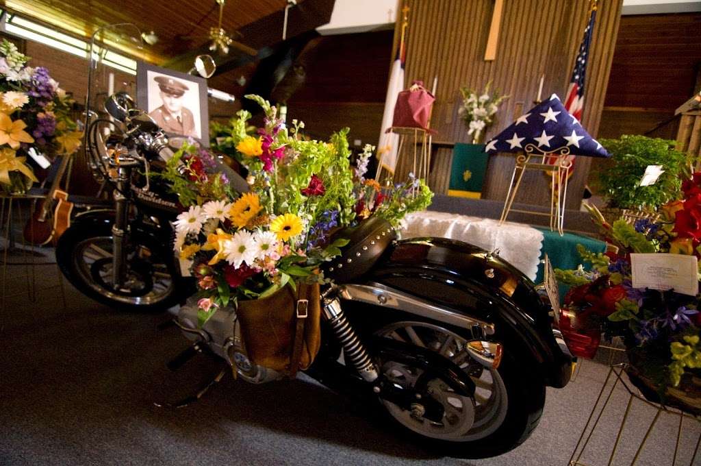 Vickies Flowers | 16150 Geneva Ct, Brighton, CO 80602 | Phone: (720) 685-8005