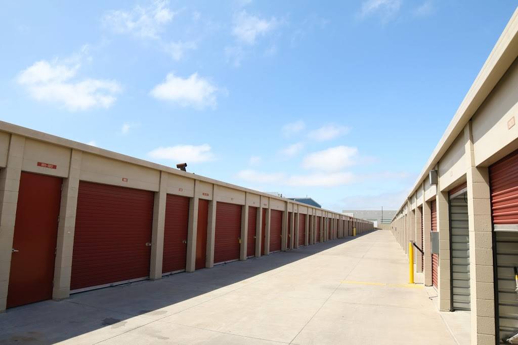 StoragePRO Self Storage of Oakland | 8855 San Leandro St, Oakland, CA 94621, USA | Phone: (510) 379-5575