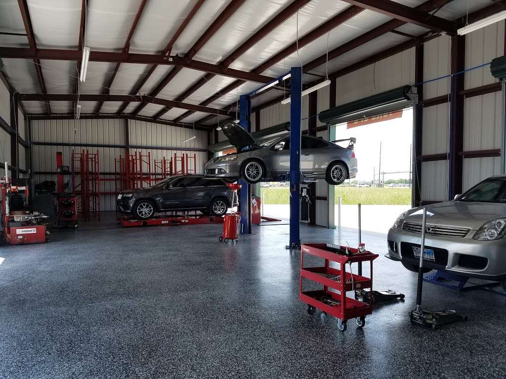 Vibe Auto Sports | 17401 Beechnut St, Houston, TX 77083 | Phone: (281) 741-4404