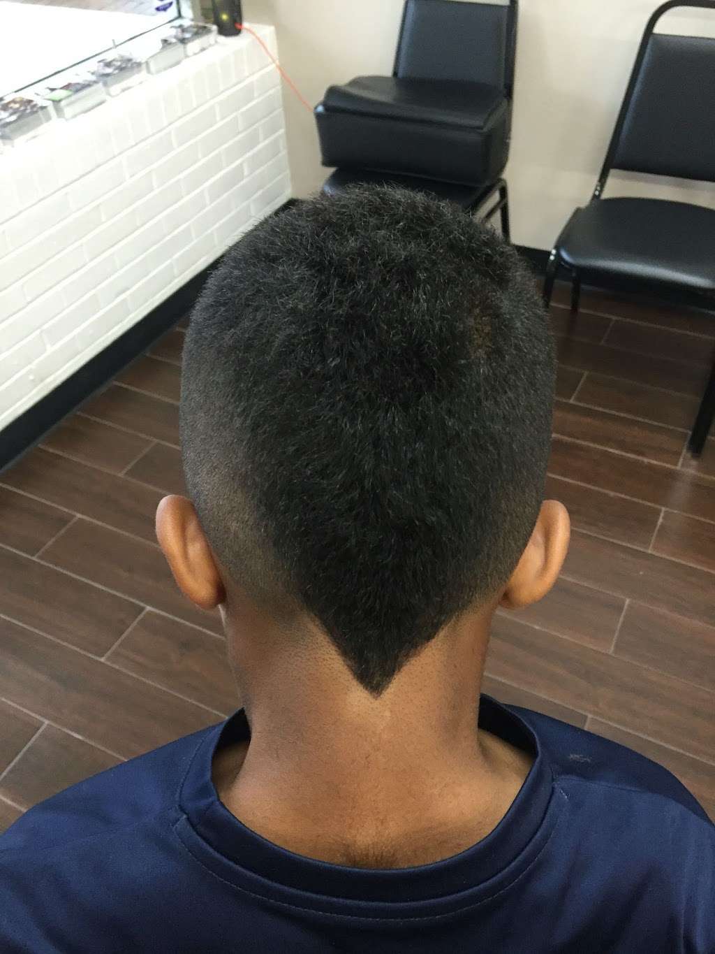 VIP CUTS | 6850 Race Track Rd, Bowie, MD 20715, USA | Phone: (301) 383-1704