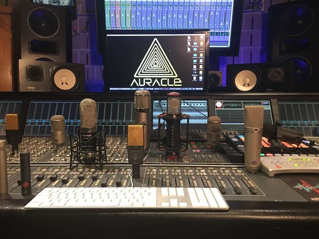 Auracle Studio | 1103 Dumble St, Houston, TX 77023, USA | Phone: (713) 598-2323