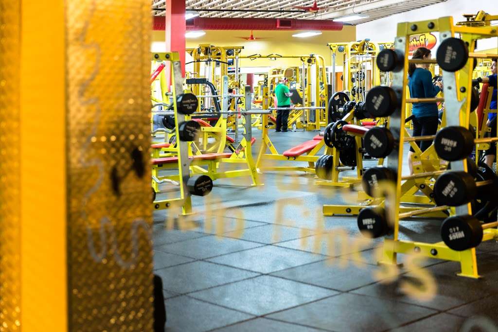 Retro Fitness | 419 NJ-34, Matawan, NJ 07747 | Phone: (732) 583-5095