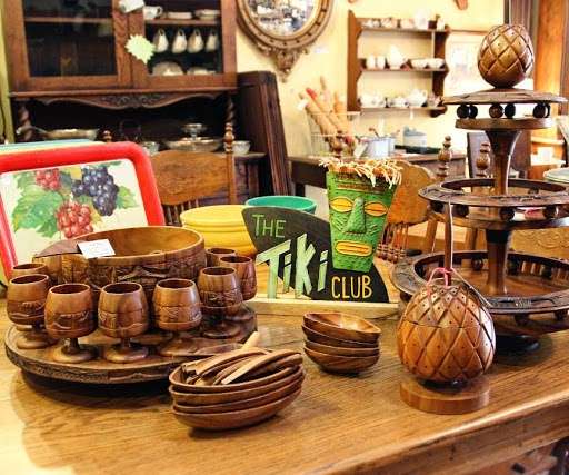 Wise Buys Antiques | 190 2nd Ave, Niwot, CO 80544, USA | Phone: (303) 652-2888