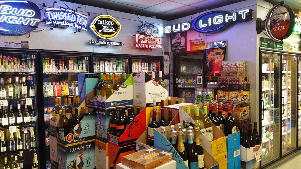 Gillette Liquors Super Saver | 399 Valley Rd, Gillette, NJ 07933 | Phone: (908) 647-3772