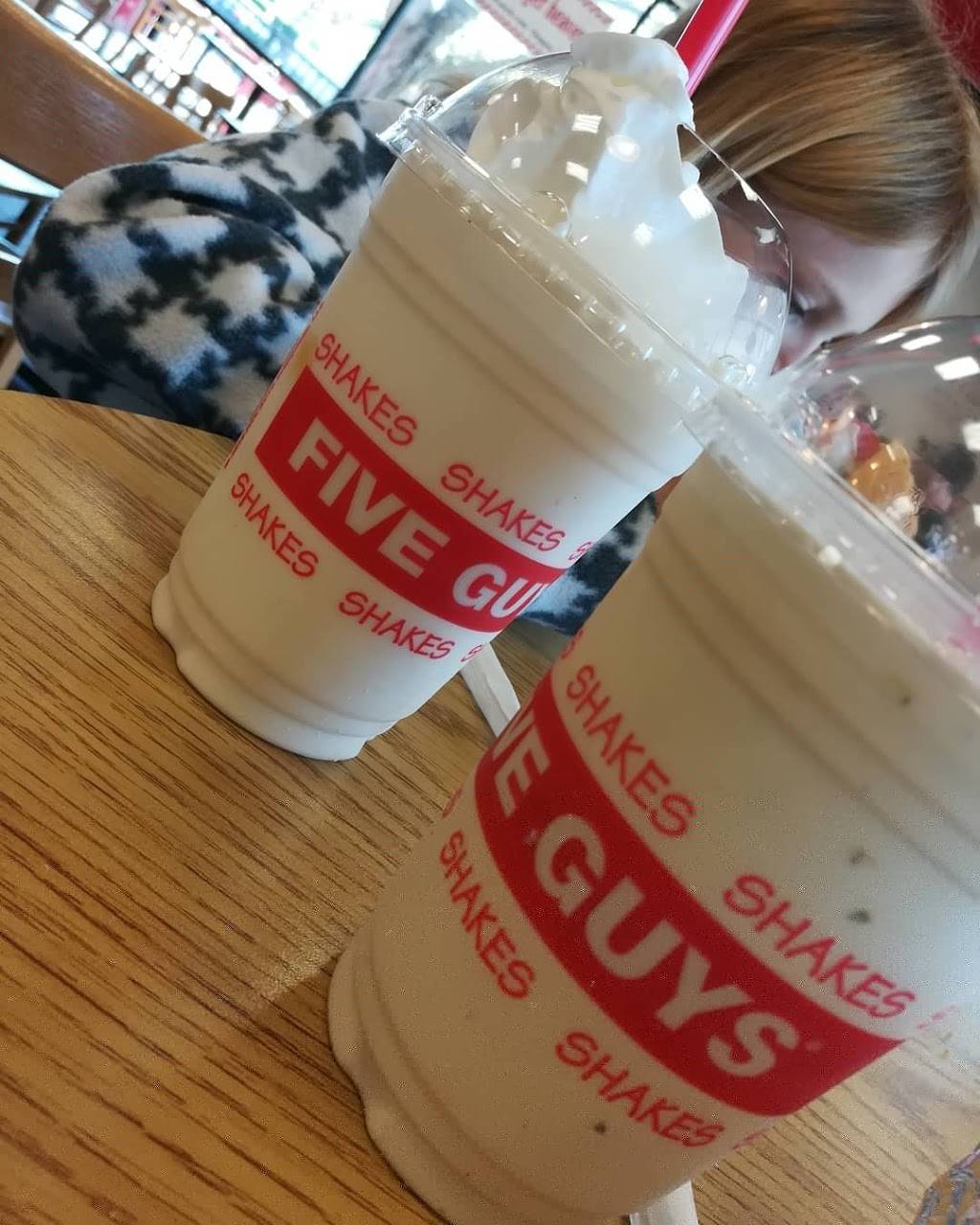 Five Guys | 15129 SE McLoughlin Blvd, Milwaukie, OR 97267, USA | Phone: (503) 659-3071