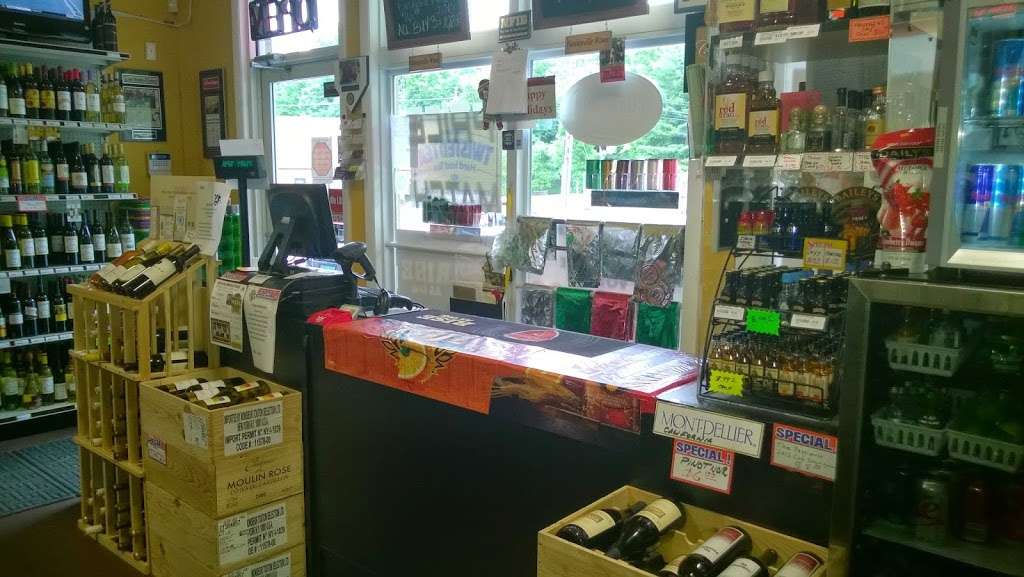 Hawleyville Wine & Liquor | 23 Barnabas Rd, Newtown, CT 06470, USA | Phone: (203) 426-0104