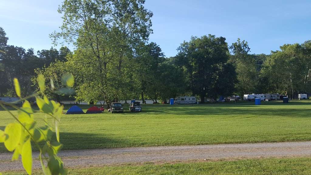 Watermelon Park & Campground | 3322 Lockes Mill Rd, Berryville, VA 22611, USA | Phone: (540) 955-4803