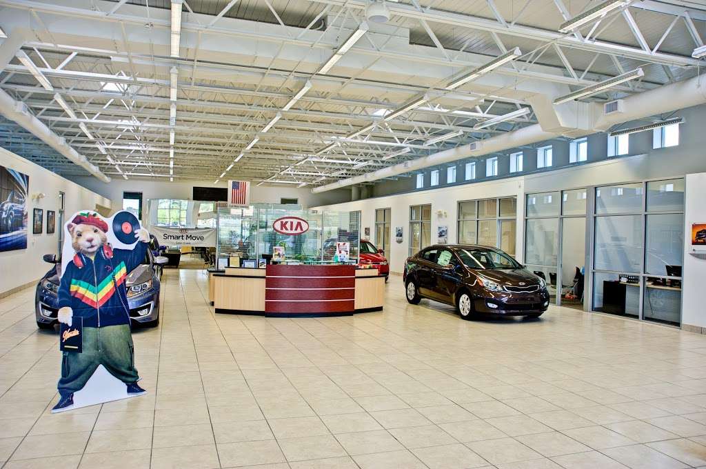 Paramount Kia of Hickory | 1205 S Center St Suite B, Hickory, NC 28602, USA | Phone: (828) 785-4447