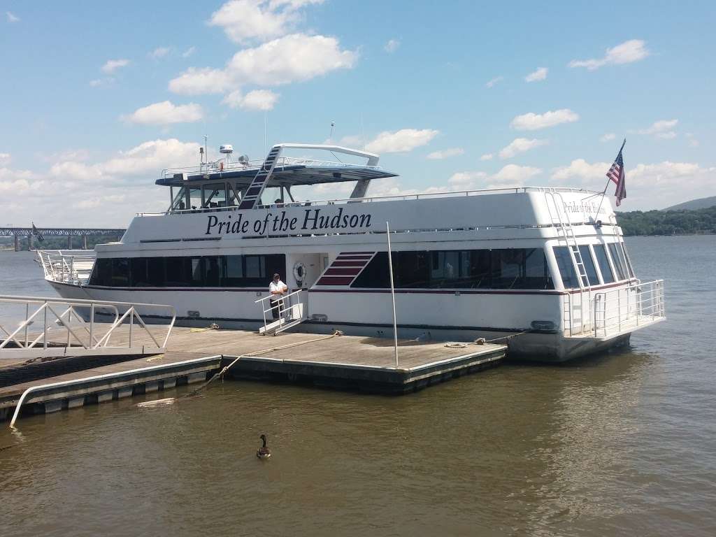 Hudson River Adventures Pride Of The Hudson | 90 Front St, Newburgh, NY 12550, USA | Phone: (845) 220-2120