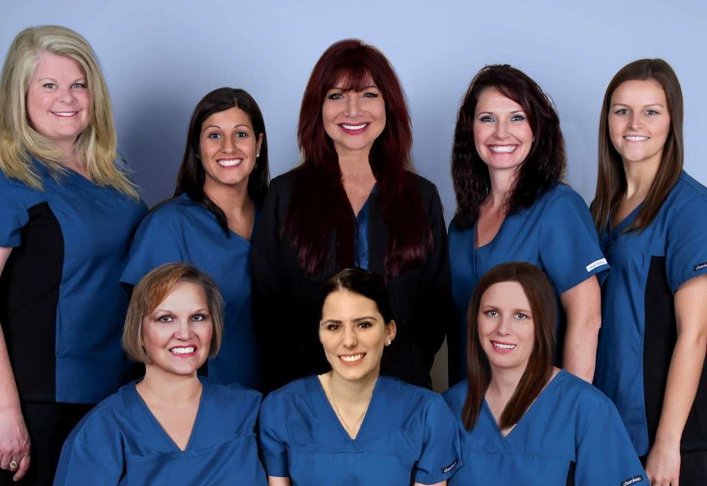 Dr. Robin L. Trevison, DMD | 645 E Division St, Coal City, IL 60416 | Phone: (815) 634-4999