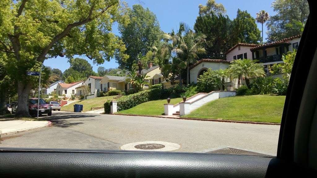 Barham / Lake Hollywood Dr | Los Angeles, CA 90068, USA