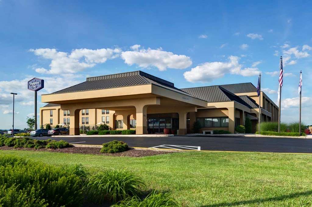 Hampton Inn Chambersburg | 955 Lesher Rd, Chambersburg, PA 17202, USA | Phone: (717) 261-9185