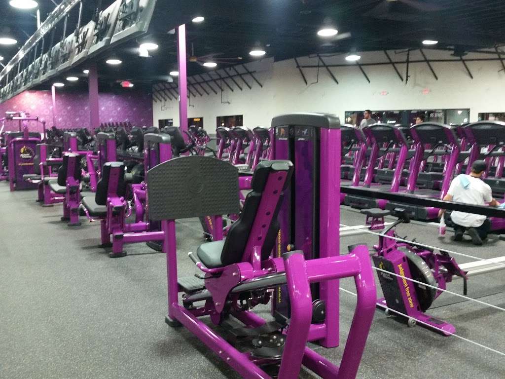 Planet Fitness 9850 S Maryland Pkwy Las Vegas Nv 89183 Usa