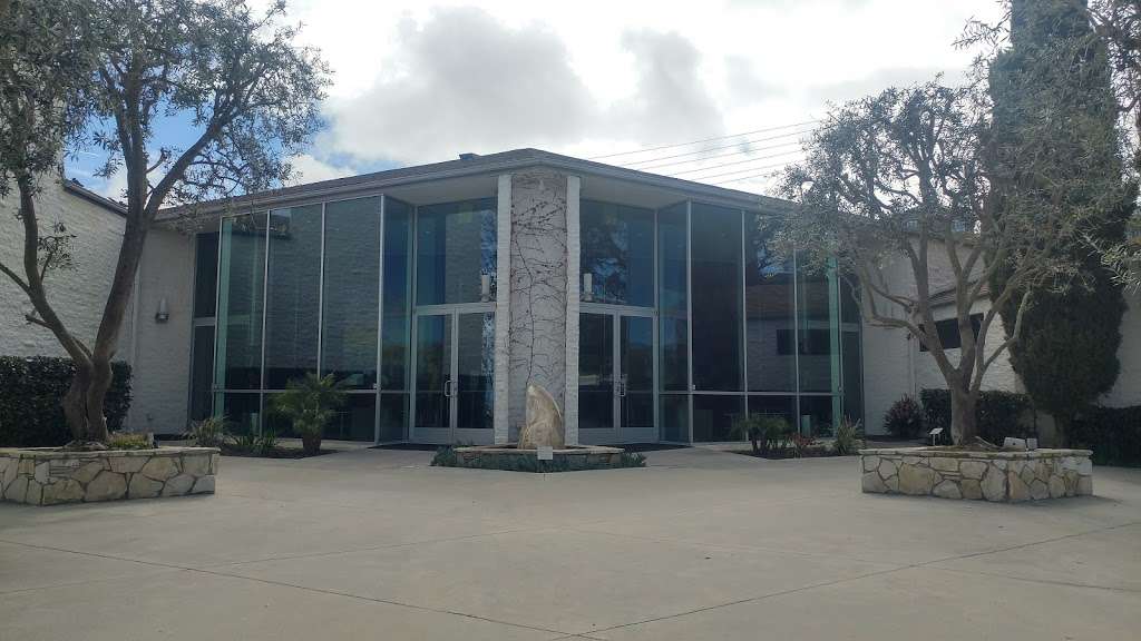 Peninsula Community Church | 5640 Crestridge Rd, Rancho Palos Verdes, CA 90275, USA | Phone: (310) 377-4661