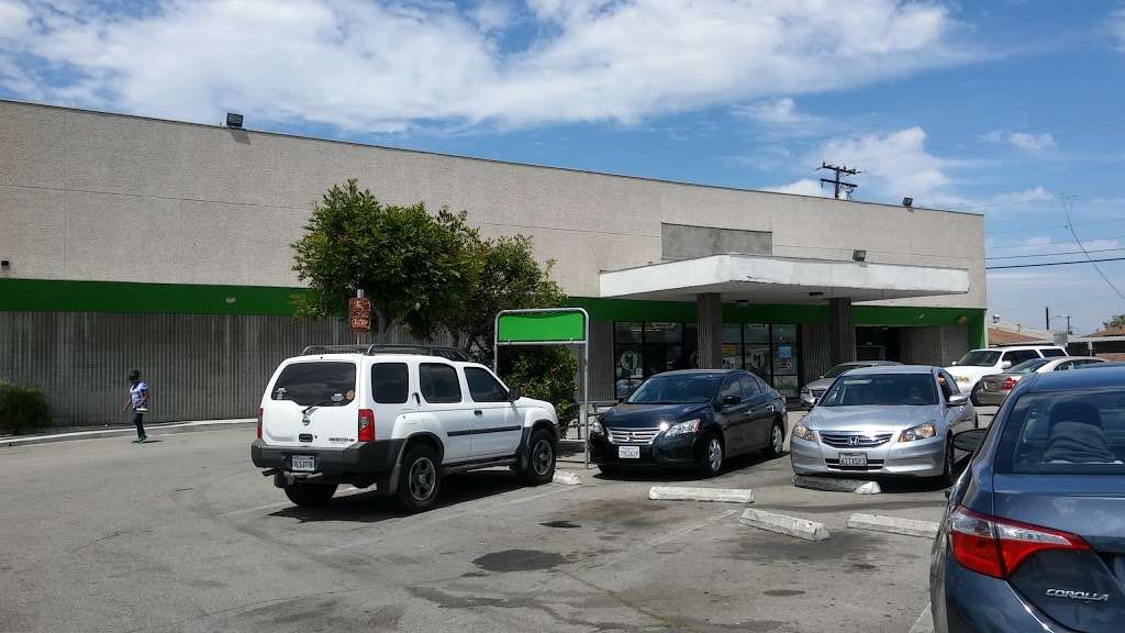 Dollar Tree | 14700 Crenshaw Blvd, Gardena, CA 90249 | Phone: (310) 769-0400