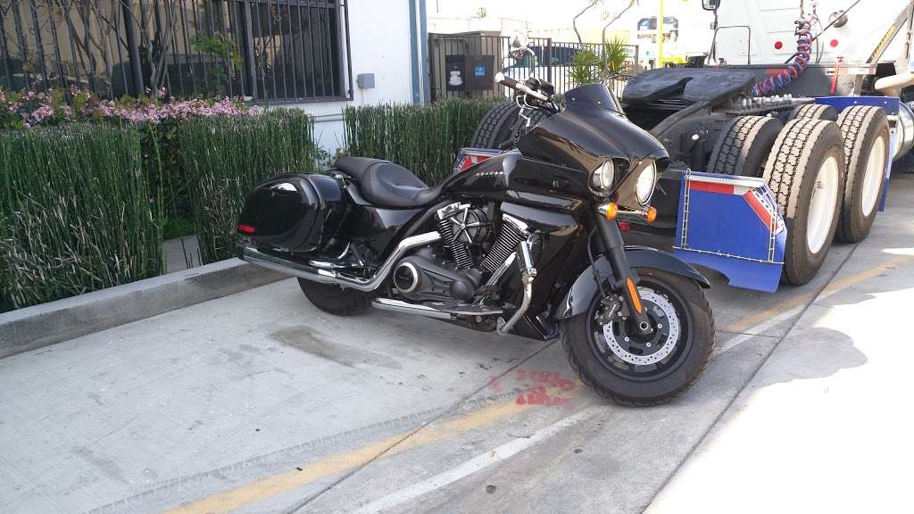 Westcoast Warehousing & Trucking | 100 W Manville St, Compton, CA 90220, USA | Phone: (310) 635-9938