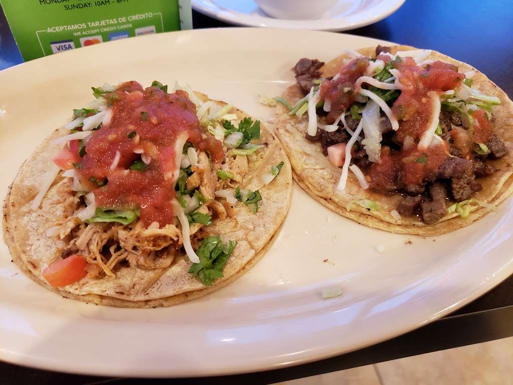 Tacos Los 3 Principes | 5682 Arlington Dr E, Hanover Park, IL 60133, USA | Phone: (630) 855-2585