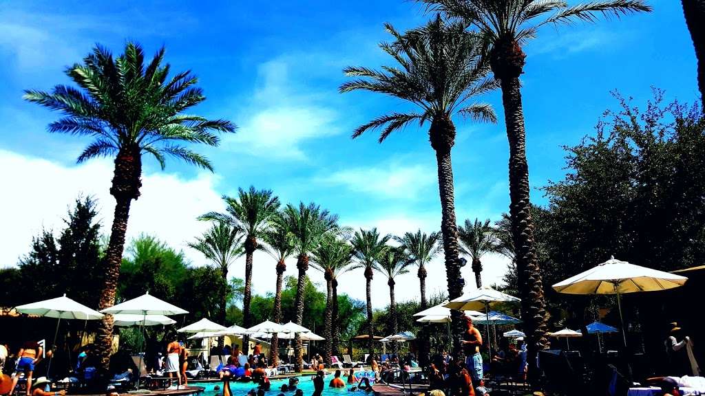 Sonoran Splash Pool | 7575 E Princess Dr, Scottsdale, AZ 85255, USA | Phone: (480) 585-4848