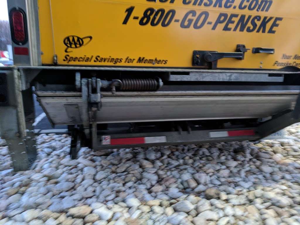 Penske Truck Rental | 513 Elbow Ln, Burlington, NJ 08016, USA | Phone: (609) 387-3500