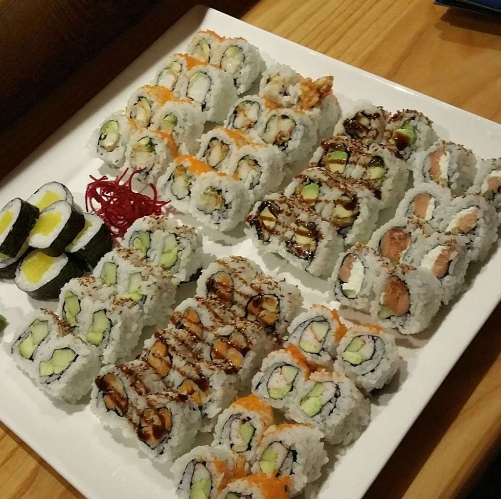 Blue Finn Grill & Sushi | 157 Dolson Ave, Middletown, NY 10940, USA | Phone: (845) 342-5542