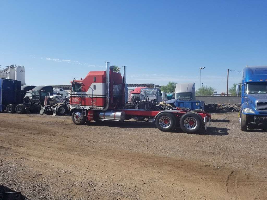 Eze Trucking LLC dba Rig Runner | 5250 S 43rd Ave, Phoenix, AZ 85041, USA | Phone: (602) 237-2170