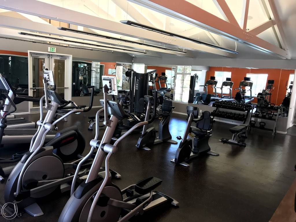 Gym & Racquetball court - Mission Pointe by Windsor | Sunnyvale, CA 94089, USA | Phone: (408) 734-8300