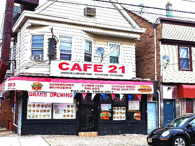 Cafe 21 | 303 21st Ave, Paterson, NJ 07501, USA | Phone: (973) 279-6688