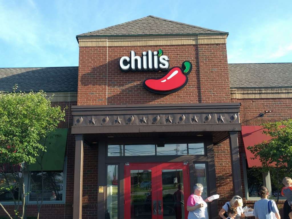 Chilis Grill & Bar | 6903 75th St, Kenosha, WI 53142 | Phone: (262) 697-3667