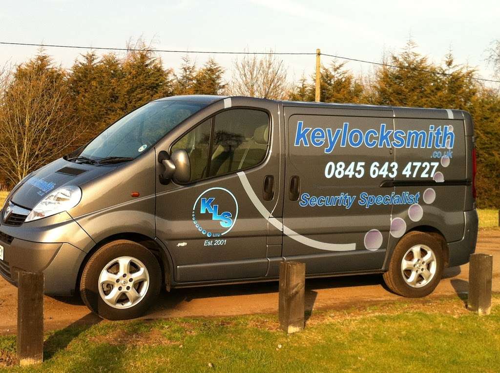 Key Locksmith Services Ltd | 172 Nine Ashes Rd, Nine Ashes, Ingatestone CM4 0JY, UK | Phone: 01277 622541