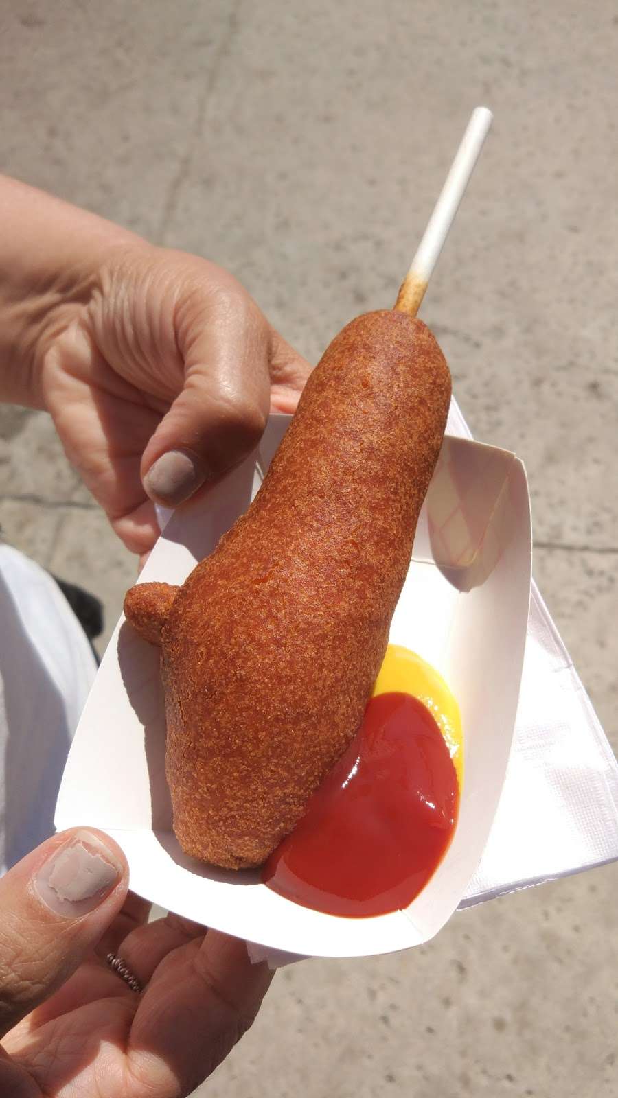 Janes Corndogs | 106 Mc Fadden Pl, Newport Beach, CA 92663, USA | Phone: (949) 675-1770