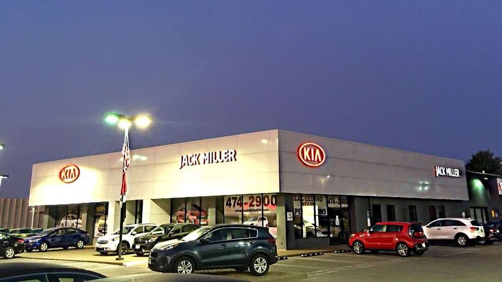 Oakes Kia | 2900 Burlington St, North Kansas City, MO 64116, USA | Phone: (816) 474-2900