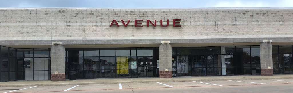 Avenue | LAKEPOINTE CROSSING, 2414 S Stemmons Fwy, Lewisville, TX 75067 | Phone: (972) 315-9043