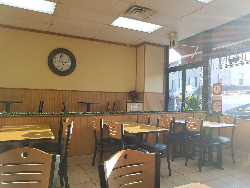 Minas Pizza | 6151 Ridge Ave, Philadelphia, PA 19128, USA | Phone: (215) 482-9999